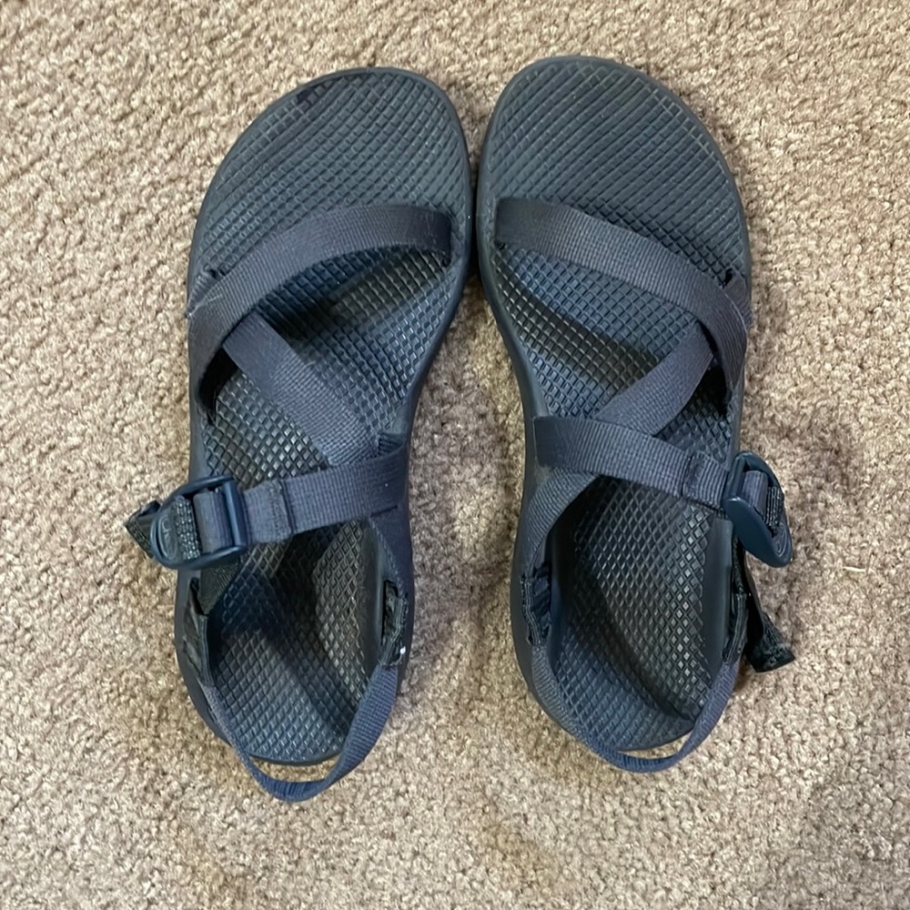 Chaco Z/1 Chromatic Sandal. Size 9. Dark Blue.